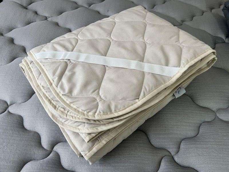 Наматрацник Family Sleep Defender Light Бежевий FS-00029675 фото